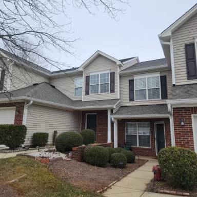 Main picture of 3995 Fountain Village Cir