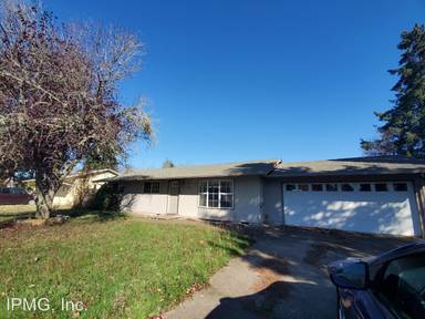 Main picture of 5455 SW Cherry Ave