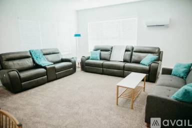 Main picture of 207 Country Club Rd