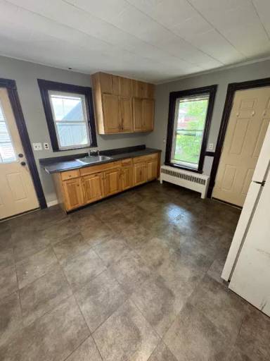 Main picture of 578 Rockingham St