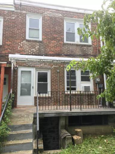 Main picture of 4239 Mill St