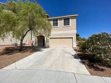Main picture of 5680 Arrow Tree St