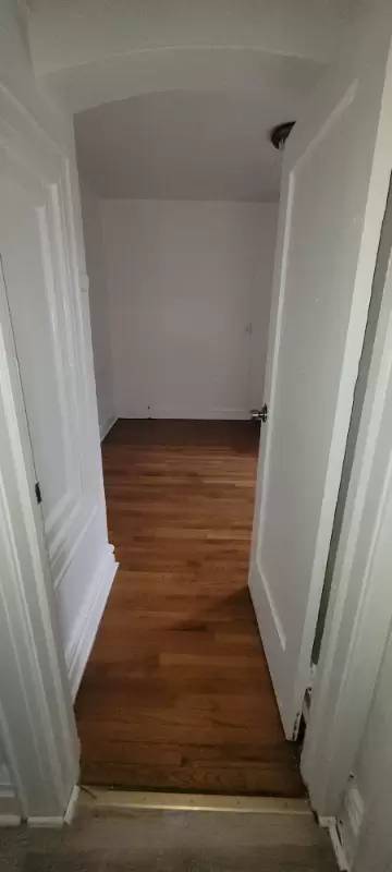 Main picture of 8 Monticello Ave