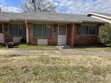 Main picture of 8014 E 2nd St