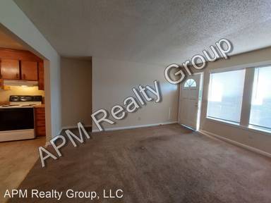 Main picture of 2105 Grove St