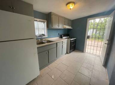 Main picture of 706 Alvarado St