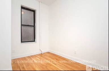 Main picture of 403 E 78th St