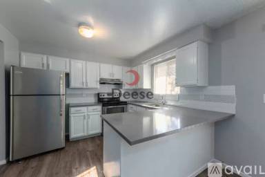 Main picture of 1504 S Adams Rd