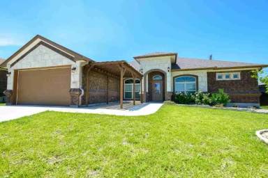 Main picture of 6104 Grand Terrace Dr