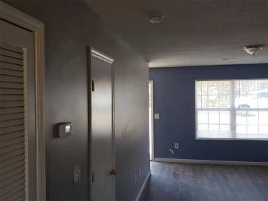 Main picture of 799 Bermuda St