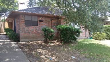 Main picture of 11427 Webb Chapel Rd