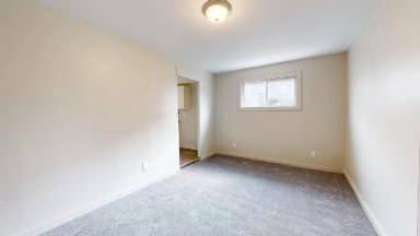 Main picture of 6904 Lorain Ave