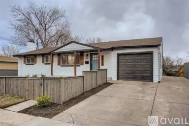 Main picture of 4090 W Wagon Trail Dr