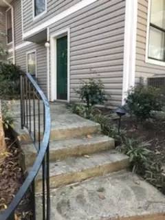 Main picture of 1302 Wynnes Ridge Cir SE