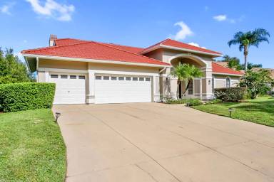 Main picture of 5030 Pinelake Rd