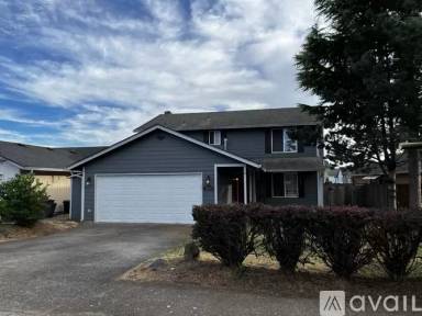 Main picture of 15909 NE 74th St