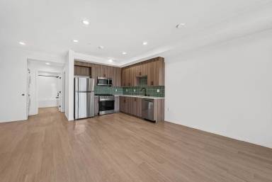 Main picture of 4080 32nd St