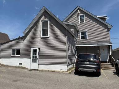 Main picture of 39 Old Orchard St