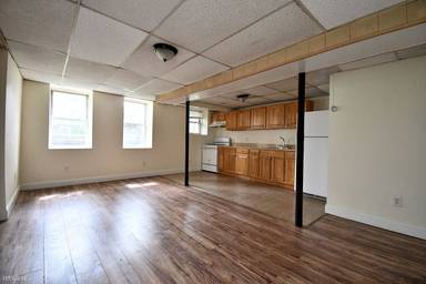 Main picture of 168 Hillside Ave