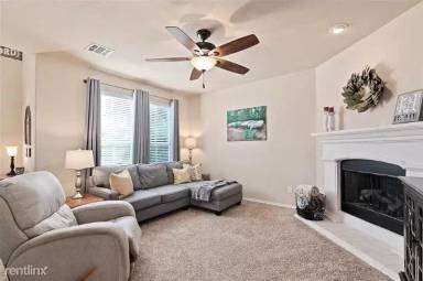 Main picture of 9049 Waterman Dr