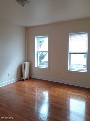 Main picture of 1204 Kennedy Blvd