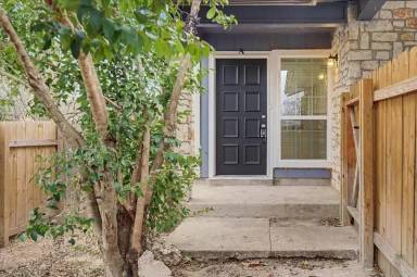 Main picture of 817 Sirocco Dr