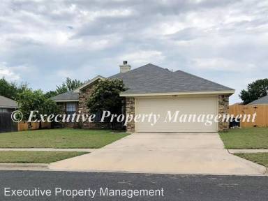 Main picture of 4904 Chad Dr