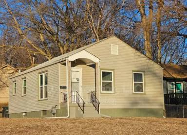Main picture of 4602 N 47th St