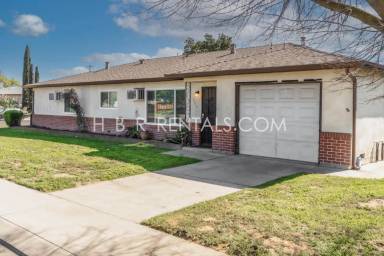 Main picture of 306 Jason St