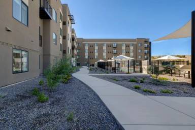 Main picture of 880 E Tucson Marketplace Blvd