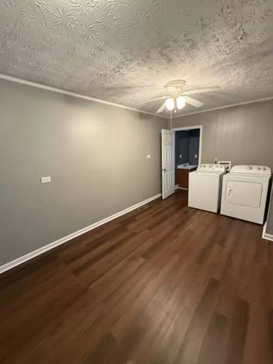 Main picture of 2481 Elk Way