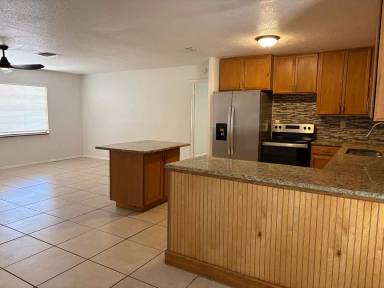 Main picture of 3099 Deltona Blvd