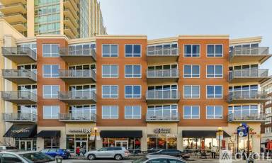 Main picture of 9 N Euclid Ave