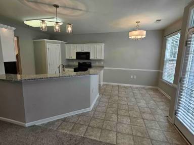 Main picture of 181 Jacobs Woods Cir
