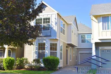Main picture of 20551 SW Rosemount St