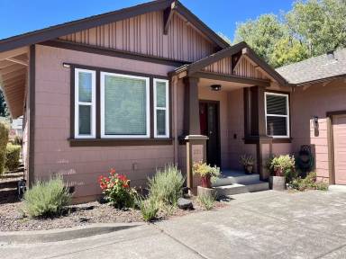 Main picture of 233 Craftman Ct