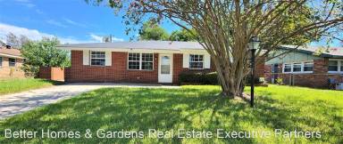 Main picture of 316 E View Dr
