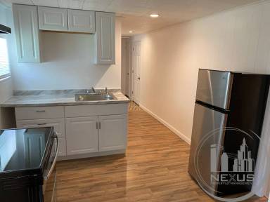 Main picture of 512 Central Ave