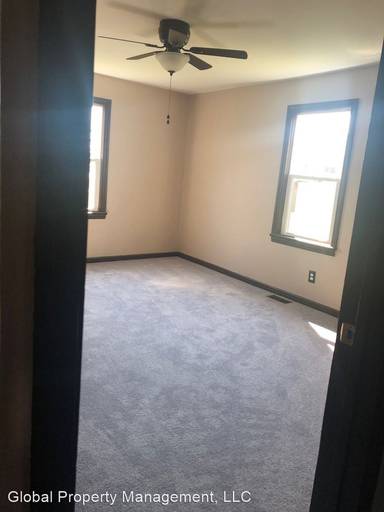 Main picture of 4705 28th Ave