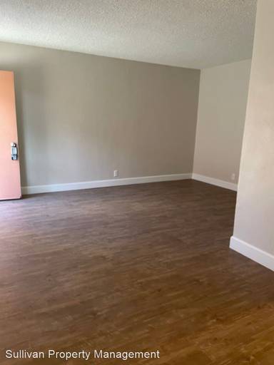 Main picture of 1001 S Standard Ave