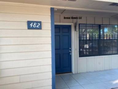 Main picture of 482 Tamarack St