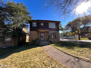 Main picture of 3500 N 48th St