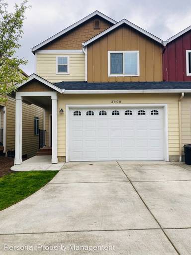 Main picture of 3604 NE 81st Cir