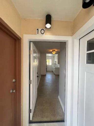 Main picture of 3945 W 8th St