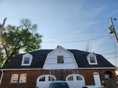 Main picture of 331 S Market St