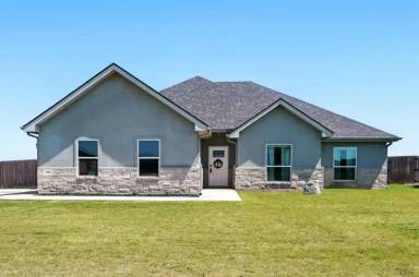 Main picture of 120 Oak Hill Rd