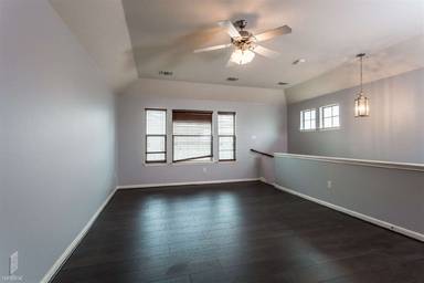 Main picture of 116 Latitude Ln