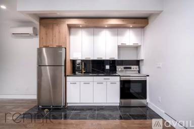 Main picture of 312 Keap St