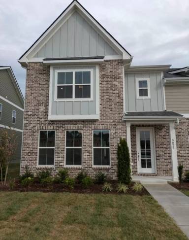 Main picture of 5025 Greentree Dr