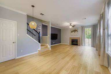 Main picture of Courtyard Homes At Cobblestone